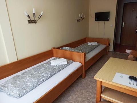 Restaurant El Greco Hostel Gundelfingen an der Donau Luaran gambar